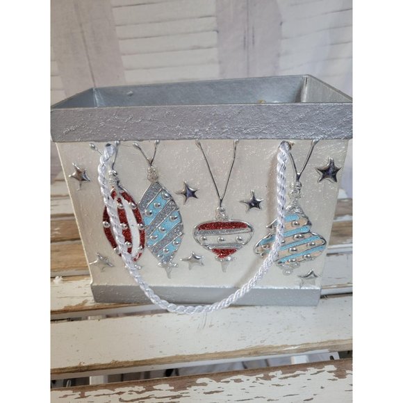 Christmas basket bag tote home decor silver cardbo - Picture 1 of 6